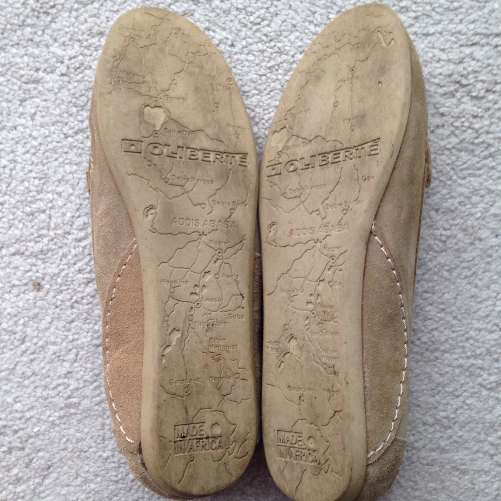 Oliberte Moccasins- Like new! - Picture 4 of 6